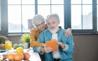 How Health Apps Improve Senior Care Plans